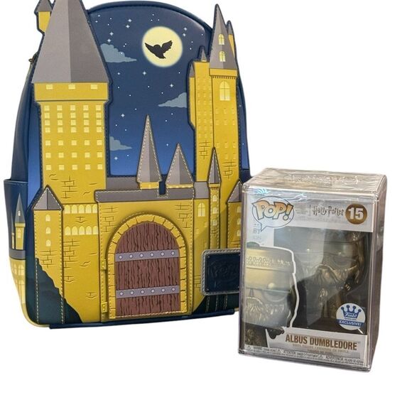 Loungefly Hogwarts Castle Backpack with Albus Dumbledore Figure - Picture 1 of 4
